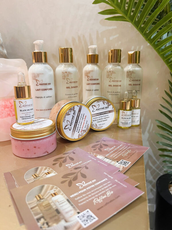 Pack  الأنوثة